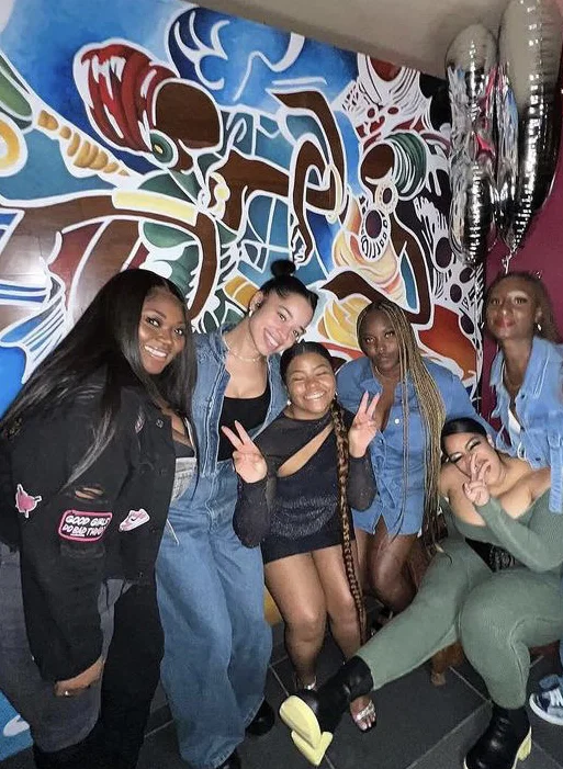Ella Mai mural artwork